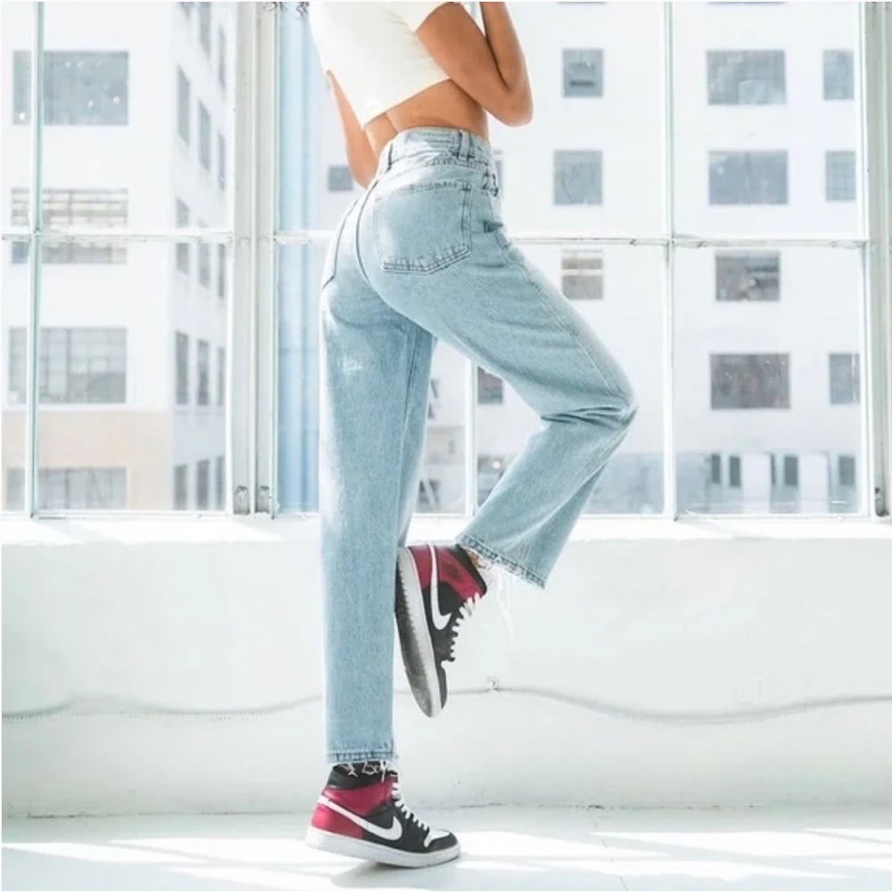 Revice 90’s Baby Asymmetrical High Waist Jeans in Joey Wash 23